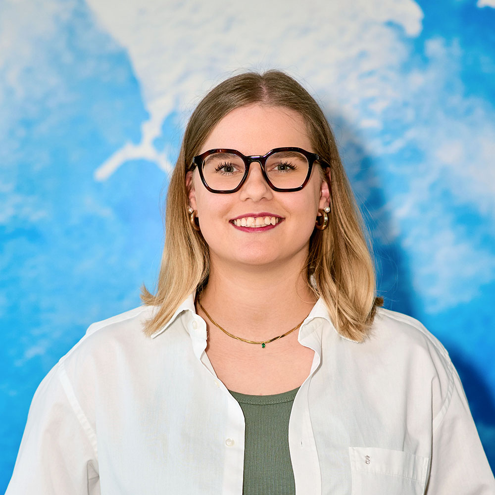 Hannah Straßner, Personalteam der VEDES